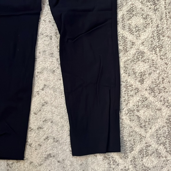 navy blue banana republic size 2 petite slacks great condition - Picture 3 of 4